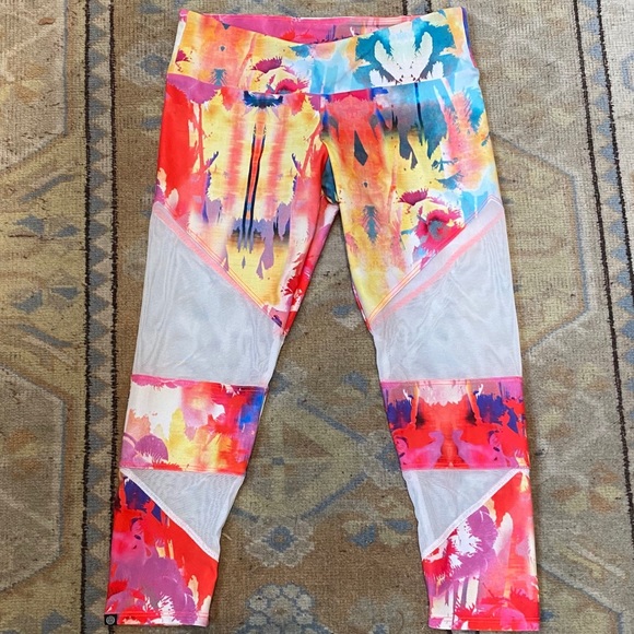 Onzie Pants - Onzie Cropped White Mesh Yoga Athletic Leggings